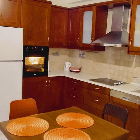 Alexia'S Kalamata - One Bedroom Apartment Dış mekan fotoğraf